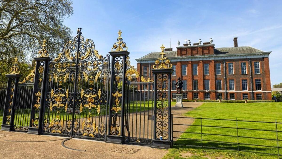 1-Bed Apartment, Close To Kensington Olympia With Free Wi-Fi & Netflix London Exterior photo