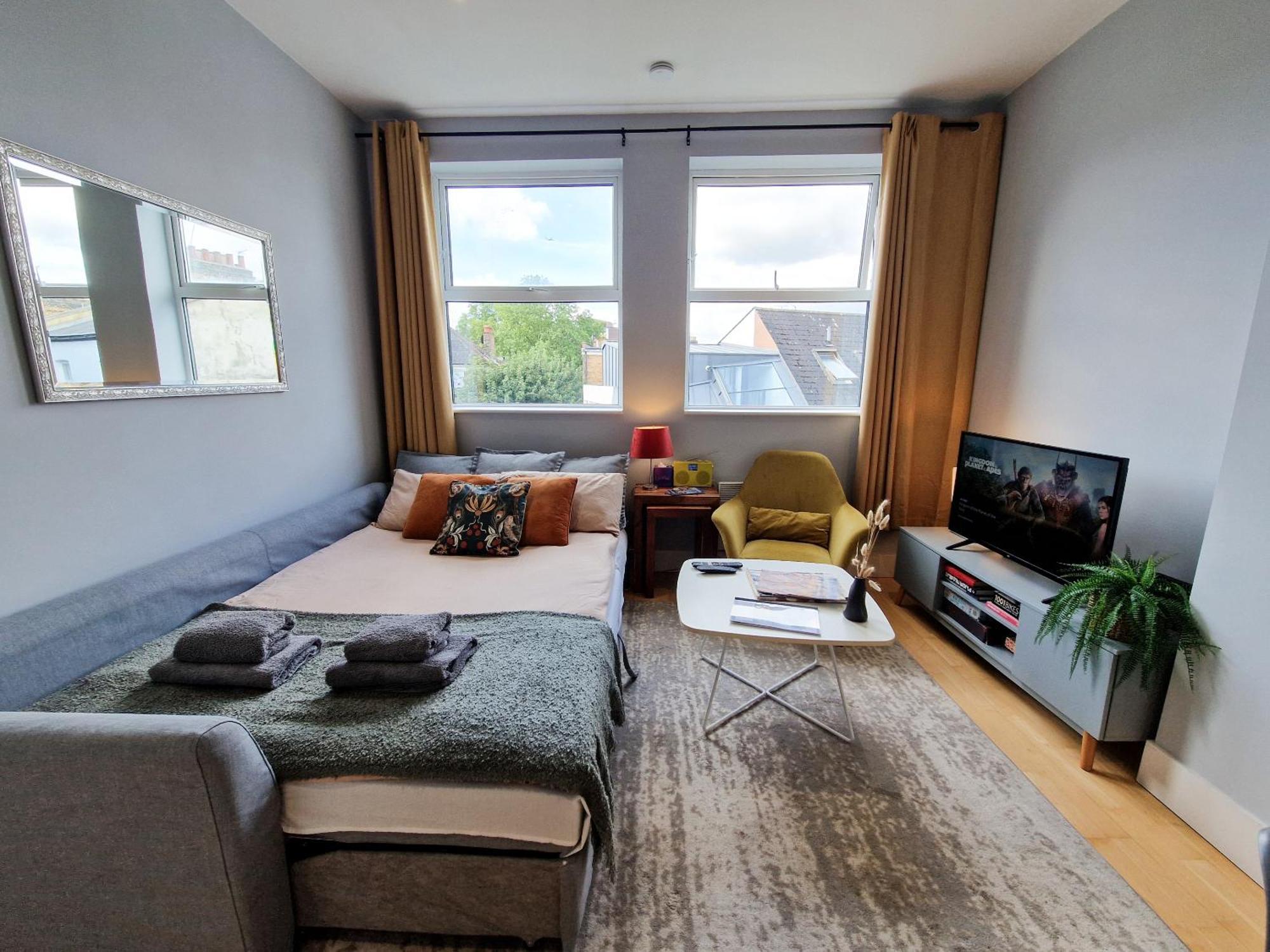 1-Bed Apartment, Close To Kensington Olympia With Free Wi-Fi & Netflix London Exterior photo